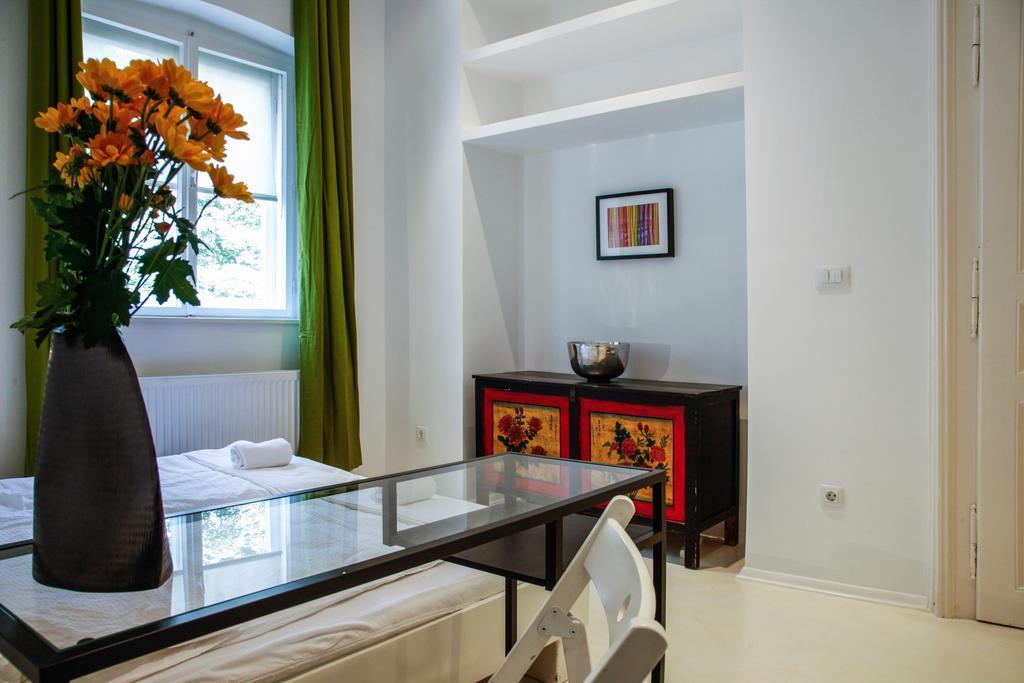 Apartment Weller Zagabria Esterno foto